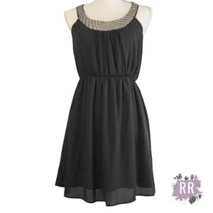 FINN & CLOVER Embellished Scoop Neck Dress